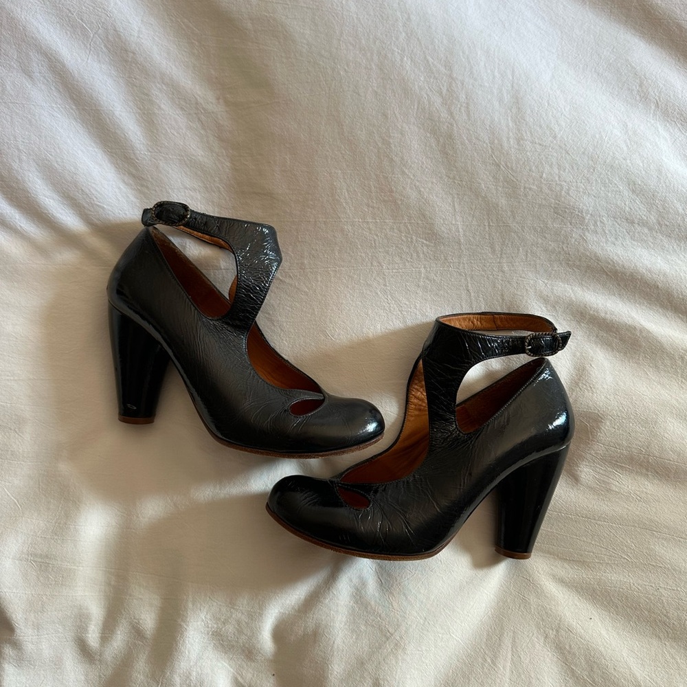 Chie Mihara Black Leather Heels
